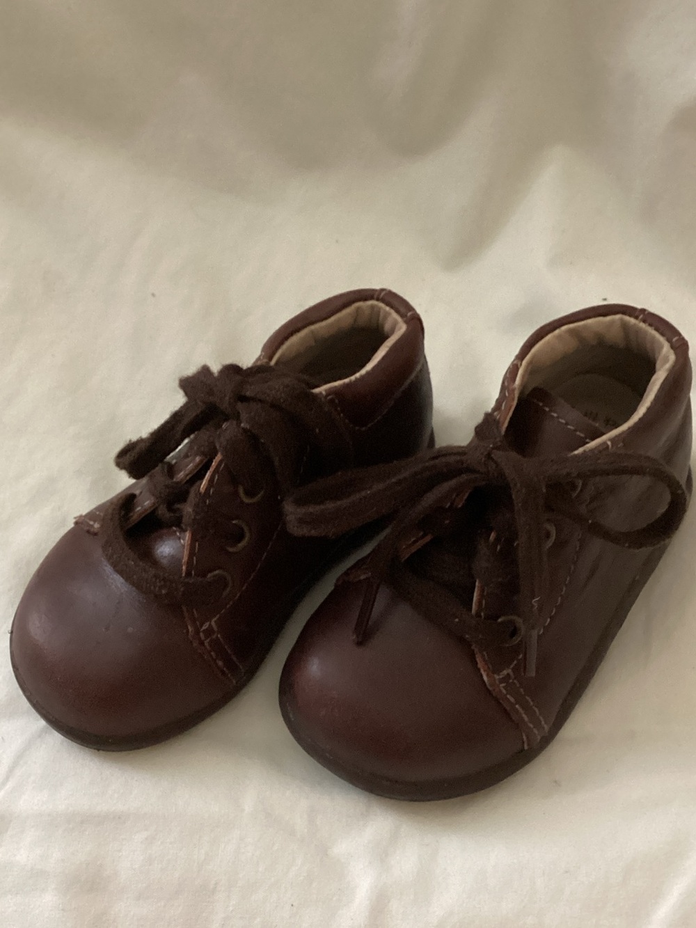 Stride Rite Brown Leather Lace-Up Toddler Shoes
